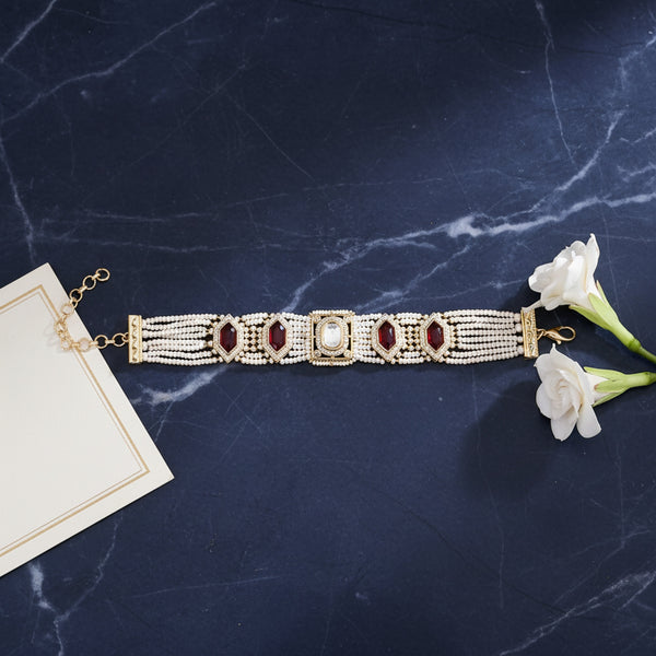 352249 Kundan Adjustable Bracelet With Gold Plating