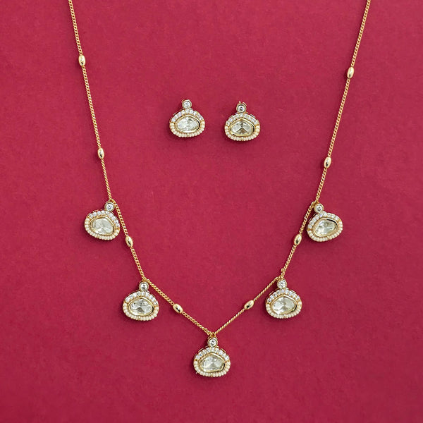 352313 Kundan Delicate Necklace With Gold Plating