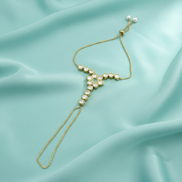 352321 Kundan Classic Hath Pan With Mehndi Plating