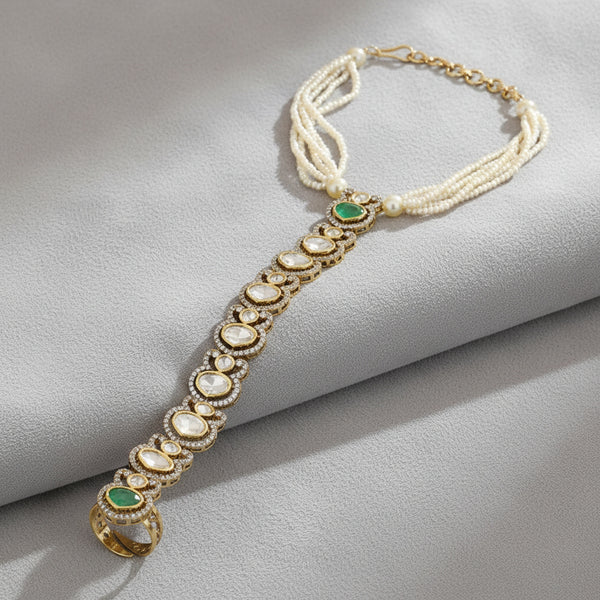 352454 Kundan Classic Hath Pan With Mehndi Plating