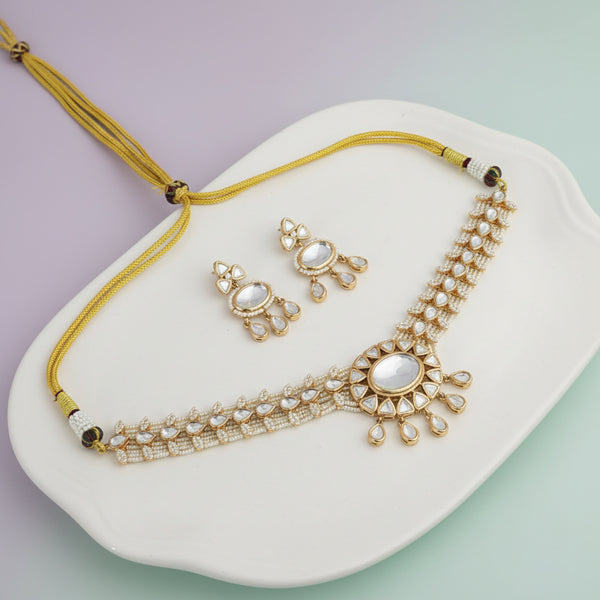 352496 Kundan Choker Necklace SetWith Carat Plating