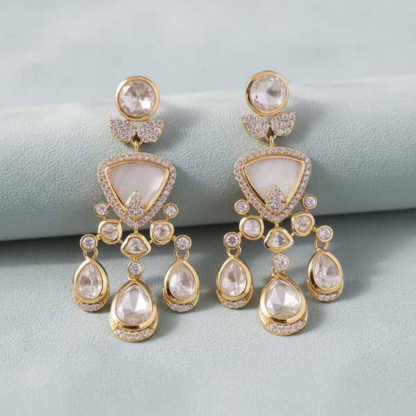 352647 Kundan Classic Earring With Carat Mehndi Plating