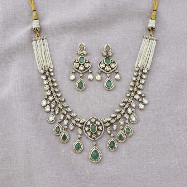 352662 Kundan Classic Necklace With Mehndi Plating
