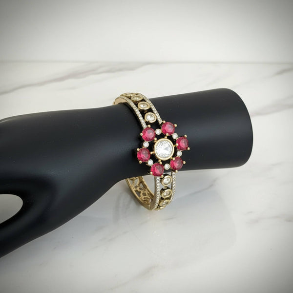 352681 Kundan Openable Kada With Mehndi Plating