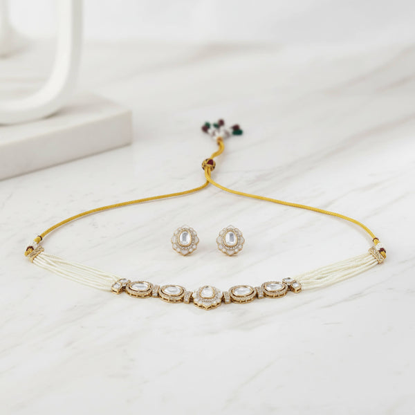 352729 Kundan Classic Necklace Set With Carat Gold Plating