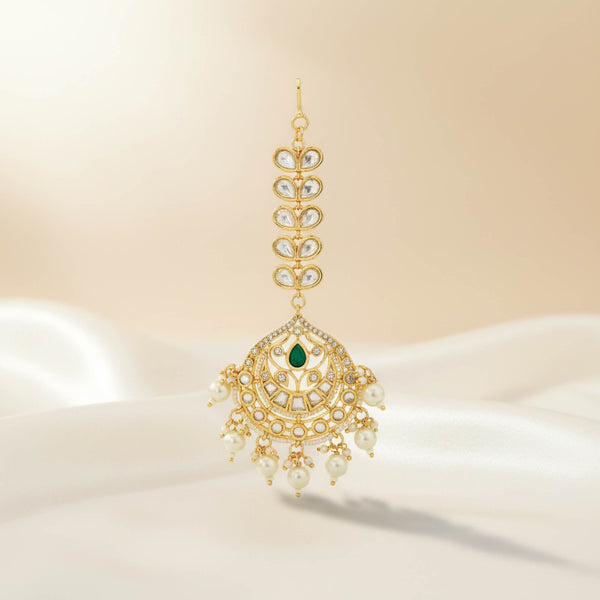 352731 Kundan Classic Tikka With Carat Gold Plating