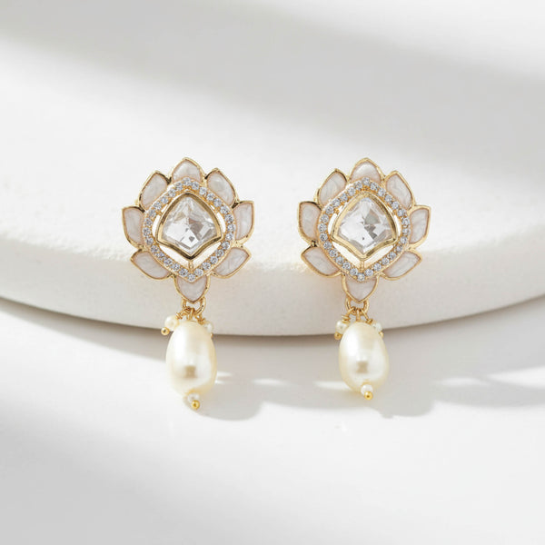 352738 Kundan Tops With Carat Gold Plating