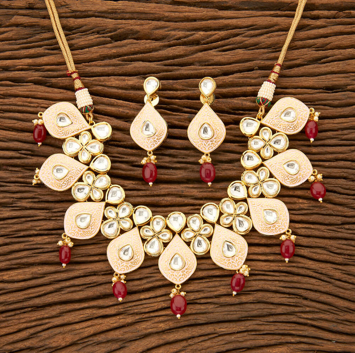 Kundan Classic Necklace with gold plating 42038