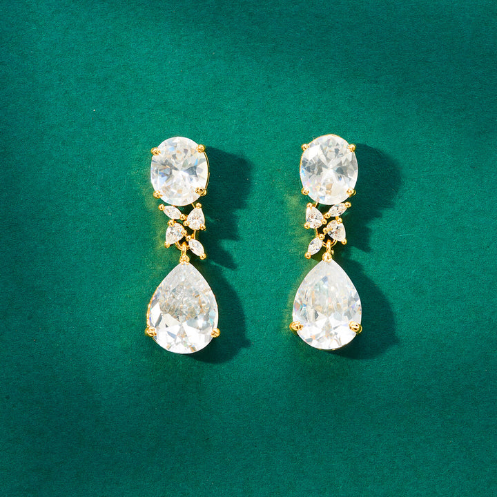 Cz Delicate Earring With Gold Plating 434048