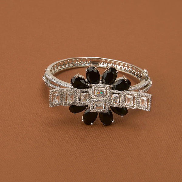 435476 Cubic Zirconia Classic Kada With Rhodium Plating