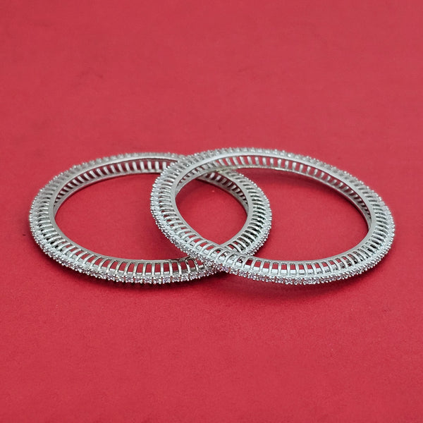 438090 Cz Classic Bangles With Rhodium Plating