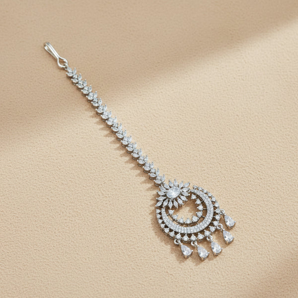 439444 Cubic Zirconia Classic Tikka With Mehndi Plating