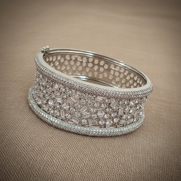 439532 Cz Classic Kada With Rhodium 2 Tone Plating