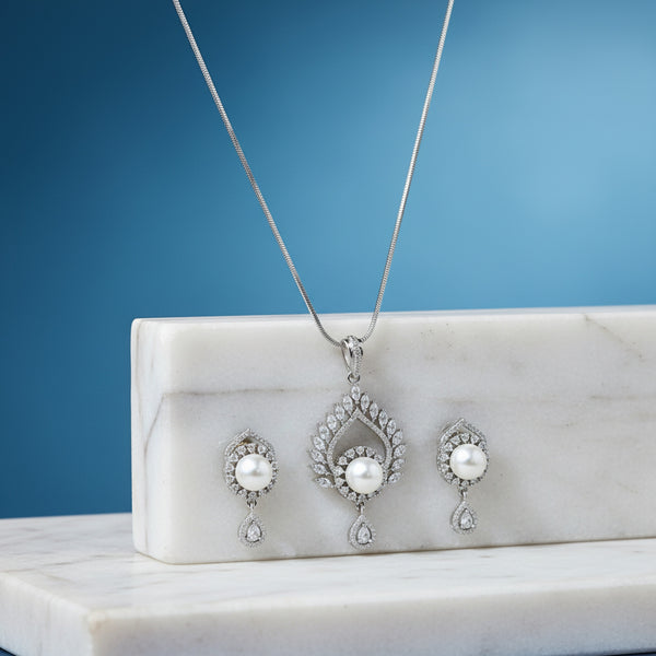 441109 Cz Classic Pendant Set With 2 Tone Rhodium Plating