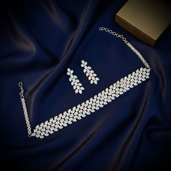 441245 Cz Choker Necklace Set With Mehndi 2 Tone Rhodium Plating