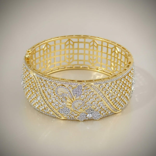 441988 Cz Openable Kada With 2 Tone Plating