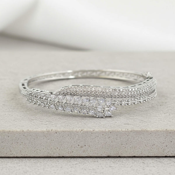 442174 Cubic Zirconia Openable Kada With Mehndi 2 Tone Rhodium Plating