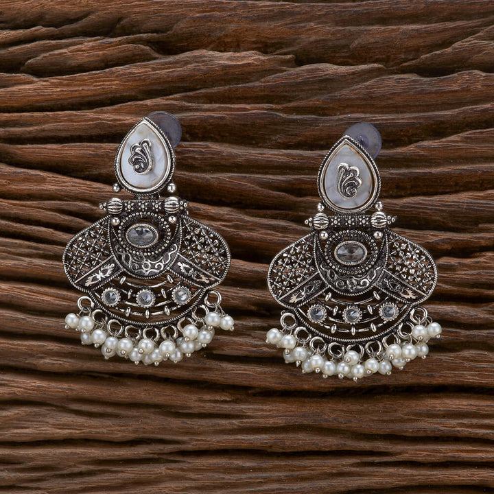 Classic Earring With Oxidised Plating 807051