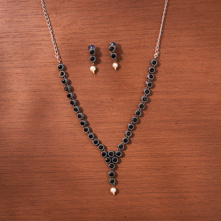 Delicate Necklace With Oxidised Plating 807324