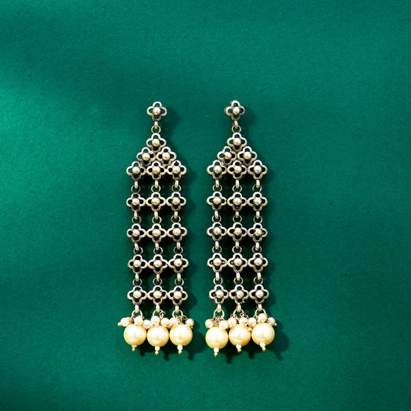 Delicate Earring With Oxidised Plating 807551