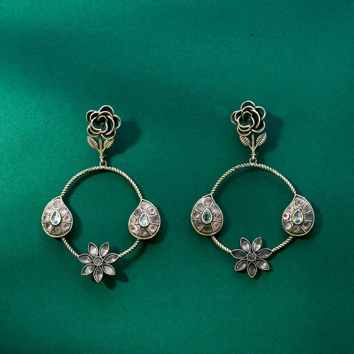 Delicate Earring With Oxidised Plating 807767