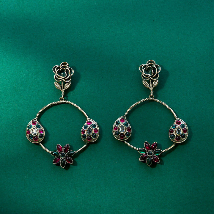 Delicate Earring With Oxidised Plating 807767