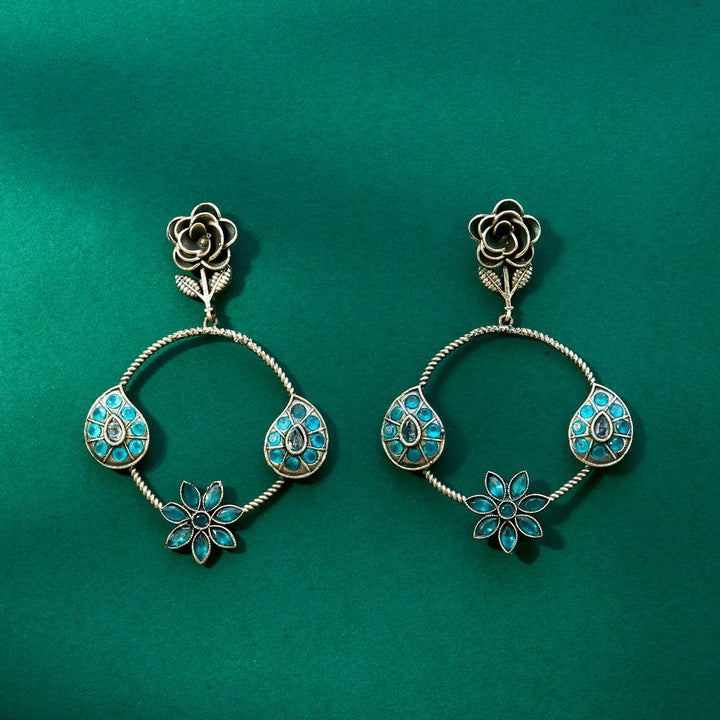 Delicate Earring With Oxidised Plating 807767