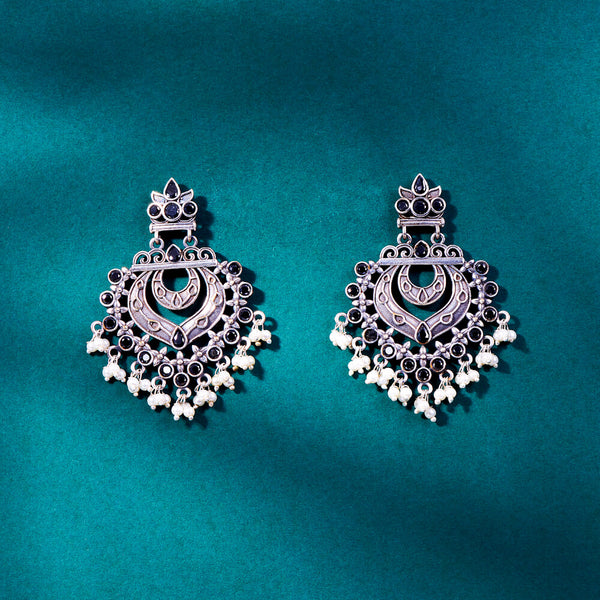 808193 Classic Earring With Oxidised Plating