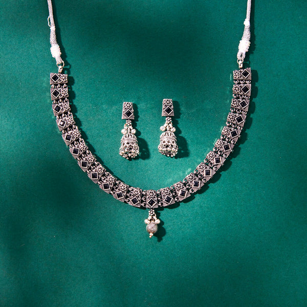 808202 Classic Necklace With Oxidised Plating