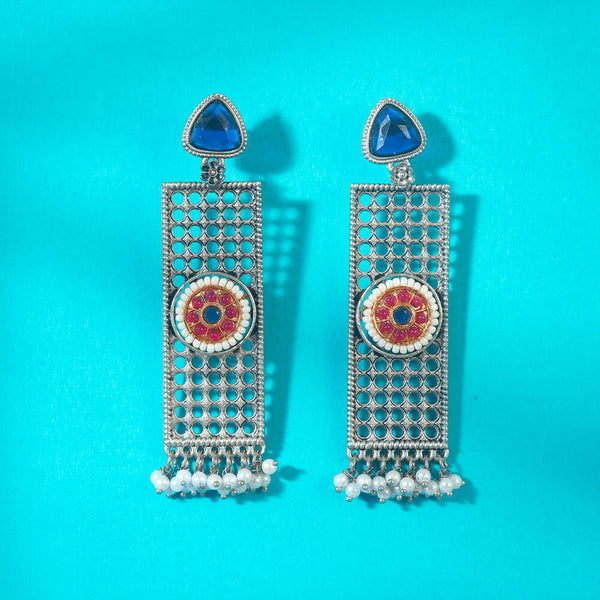 Classic Earring With Oxidised Plating 808313