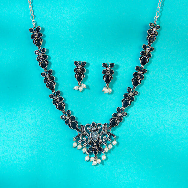 Classic Necklace With Oxidised Plating 808390