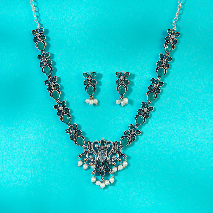 Classic Necklace With Oxidised Plating 808390