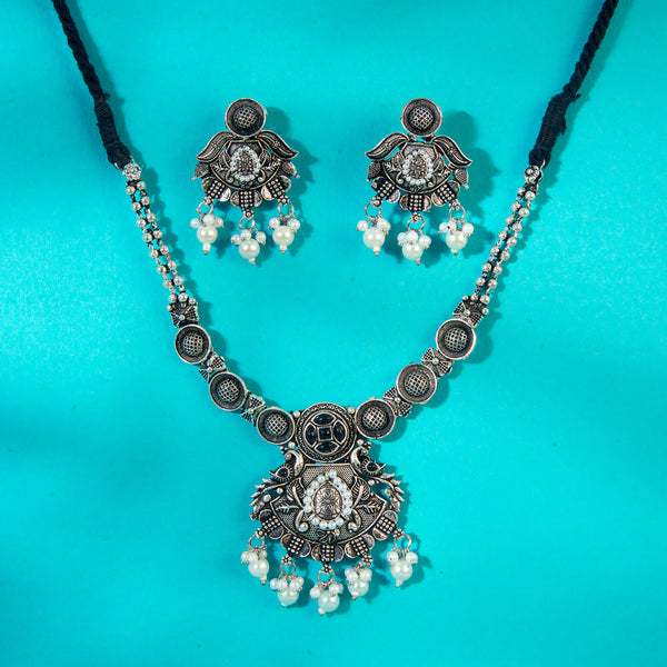 Classic Necklace With Oxidised Plating 808403