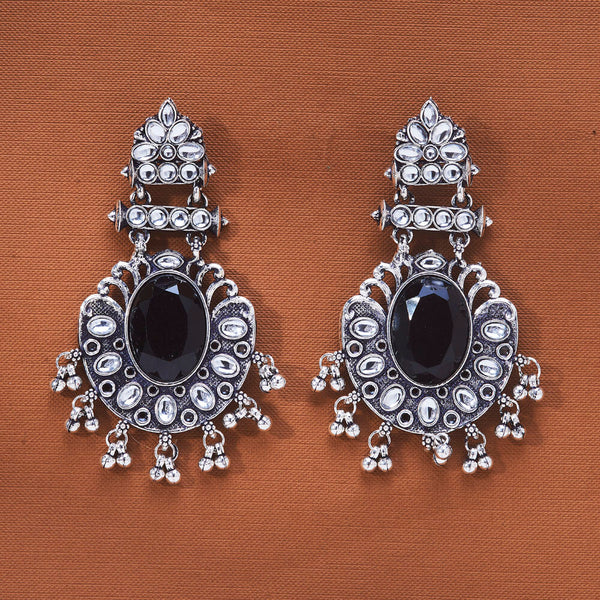 808483 Classic Earring With Oxidised Plating