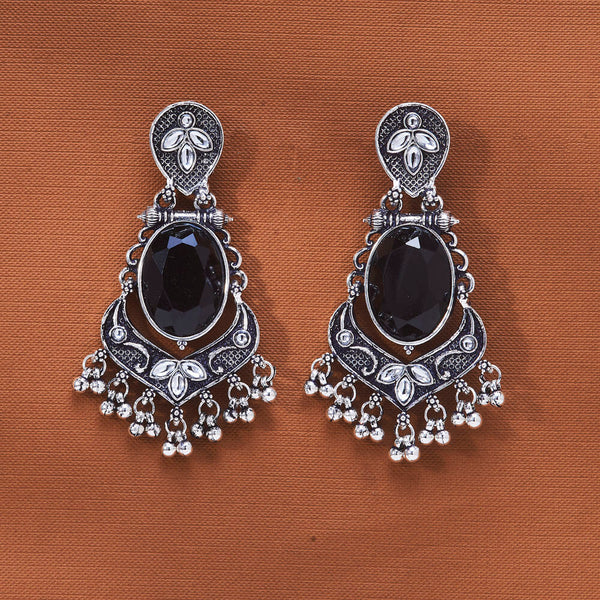 808488 Classic Earring With Oxidised Plating