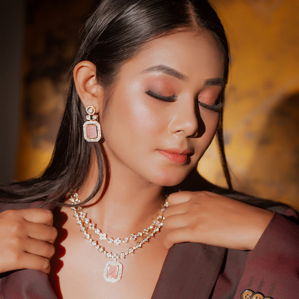 352031 Kundan Classic Necklace Set With Gold Plating