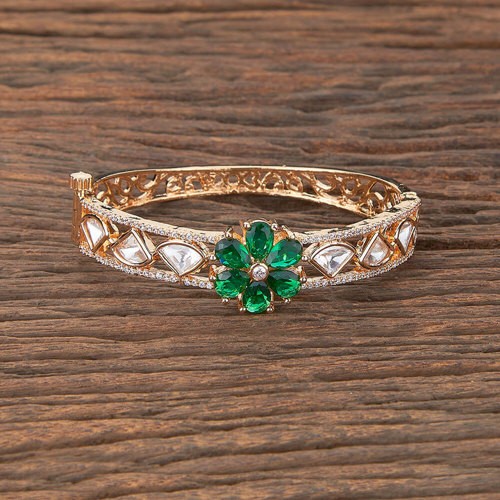 Kundan Classic Kada With Gold Plating 351295