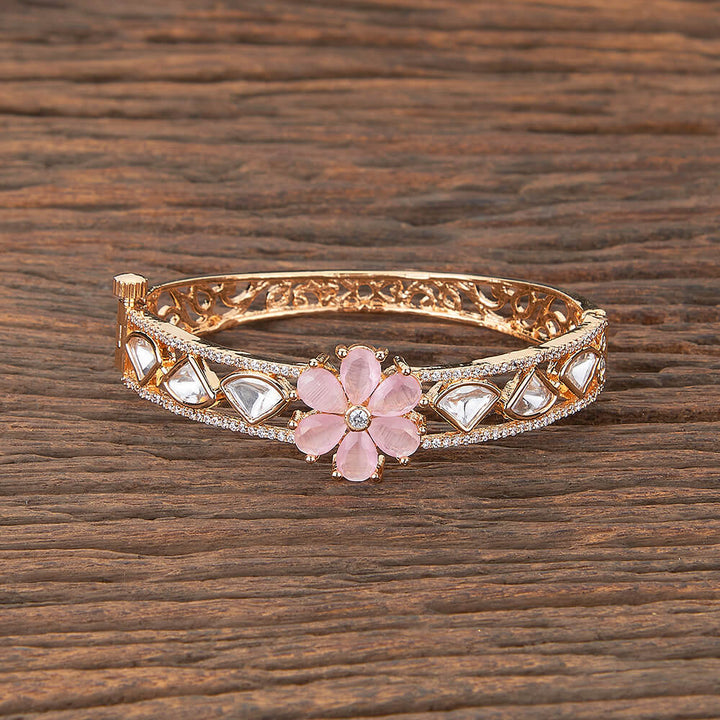 Kundan Classic Kada With Gold Plating 351295