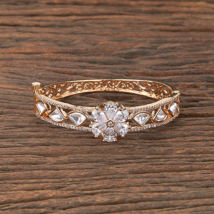 Kundan Classic Kada With Gold Plating 351295