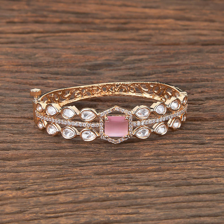 Kundan Classic Kada With Gold Plating 351298